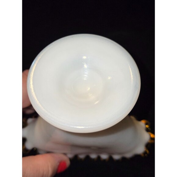 1950s Fenton Milk Glass Fan Vase with Amber ruffle trim - Picture 6 of 6
